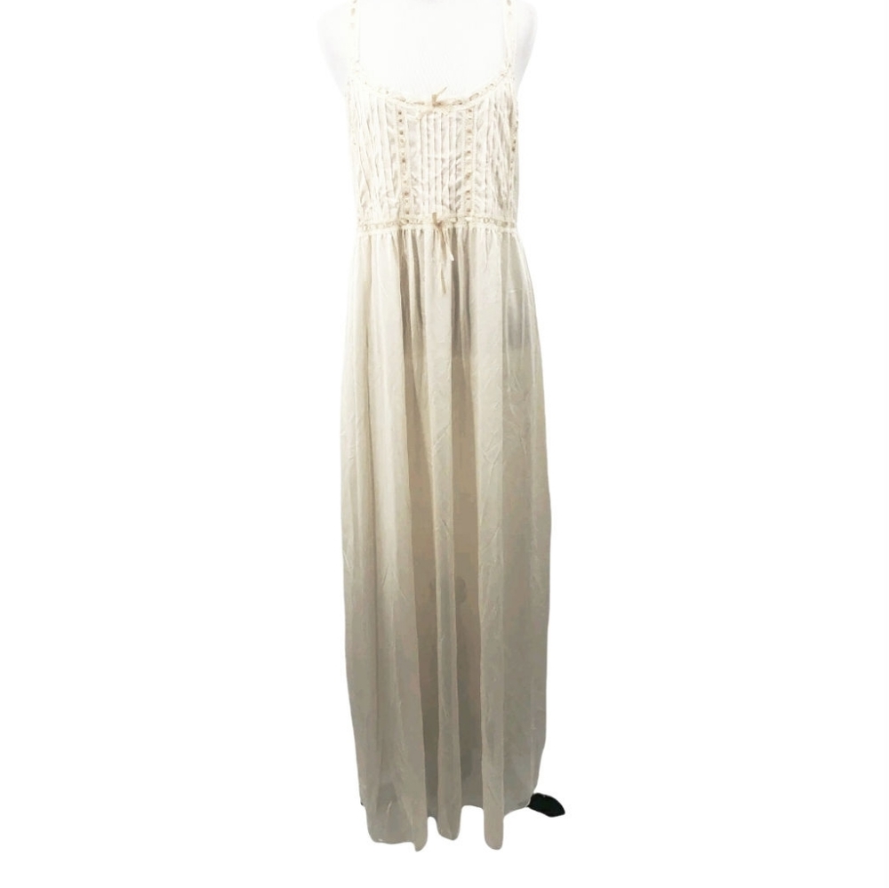 VINTAGE HENSON KICKERNICK Ivory Sz L BABYDOLL NIGHTGOWN Cottagecore Ribbon Lace